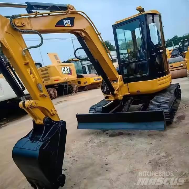 CAT CAT304CR Pásová rýpadla