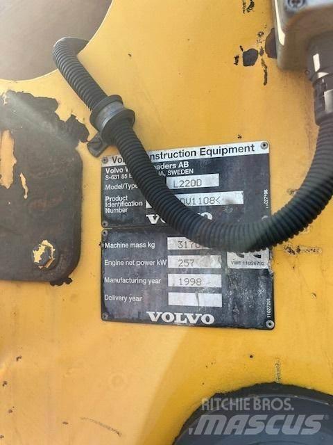 Volvo L220D Kolové nakladače