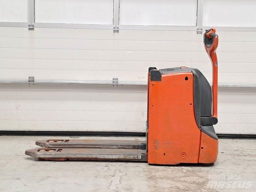Linde T16L Nízkozdvižný vozík