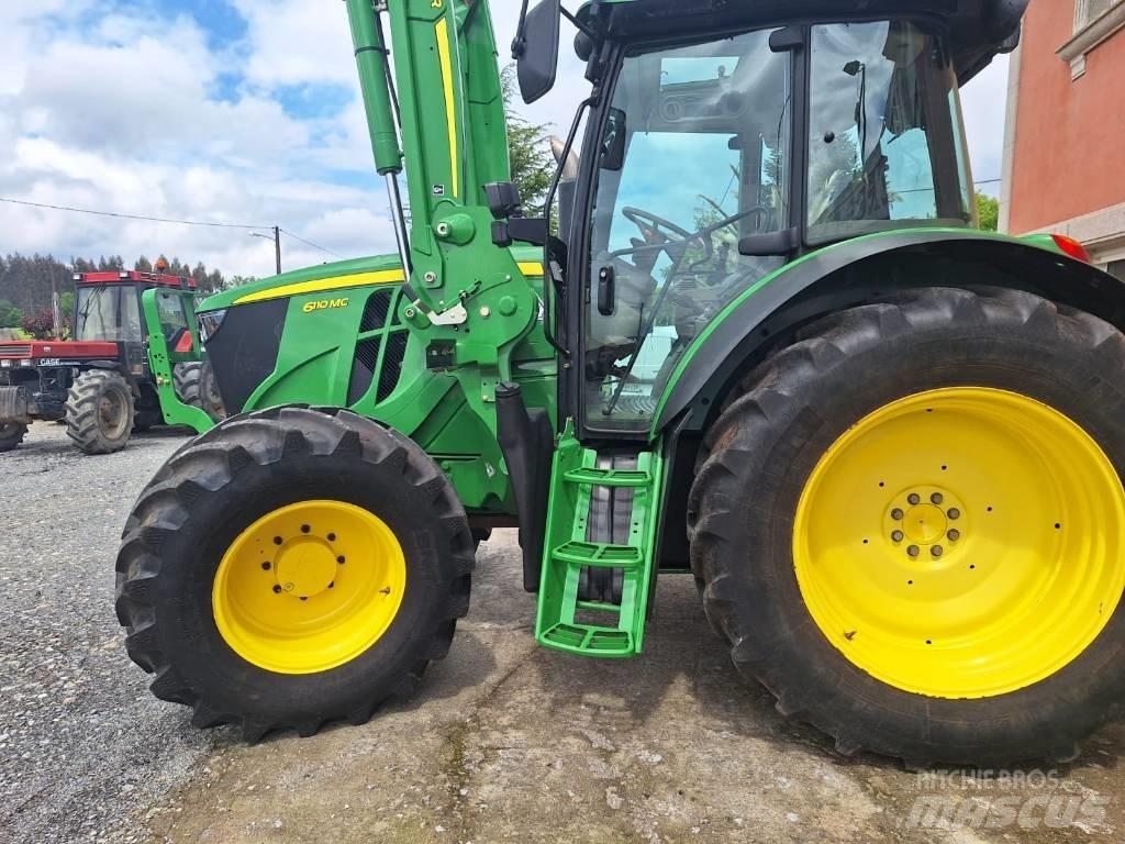 John Deere 6110 MC Traktory