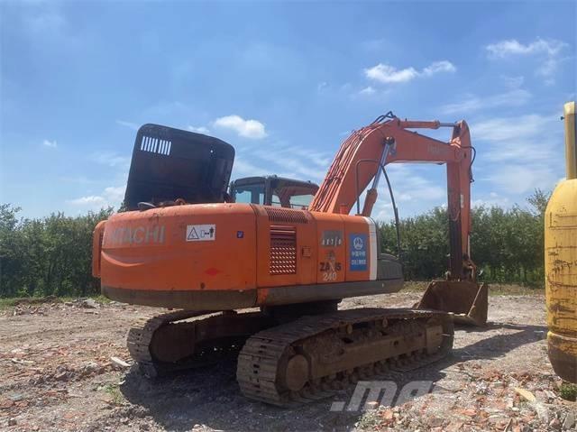 Hitachi ZX240 Pásová rýpadla