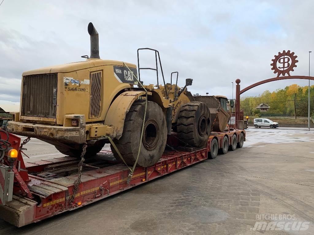 CAT 966H Kolové nakladače