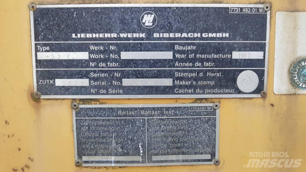 Liebherr K 32 Stavební jeřáby