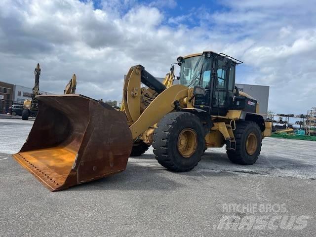 CAT 938 M Kolové nakladače