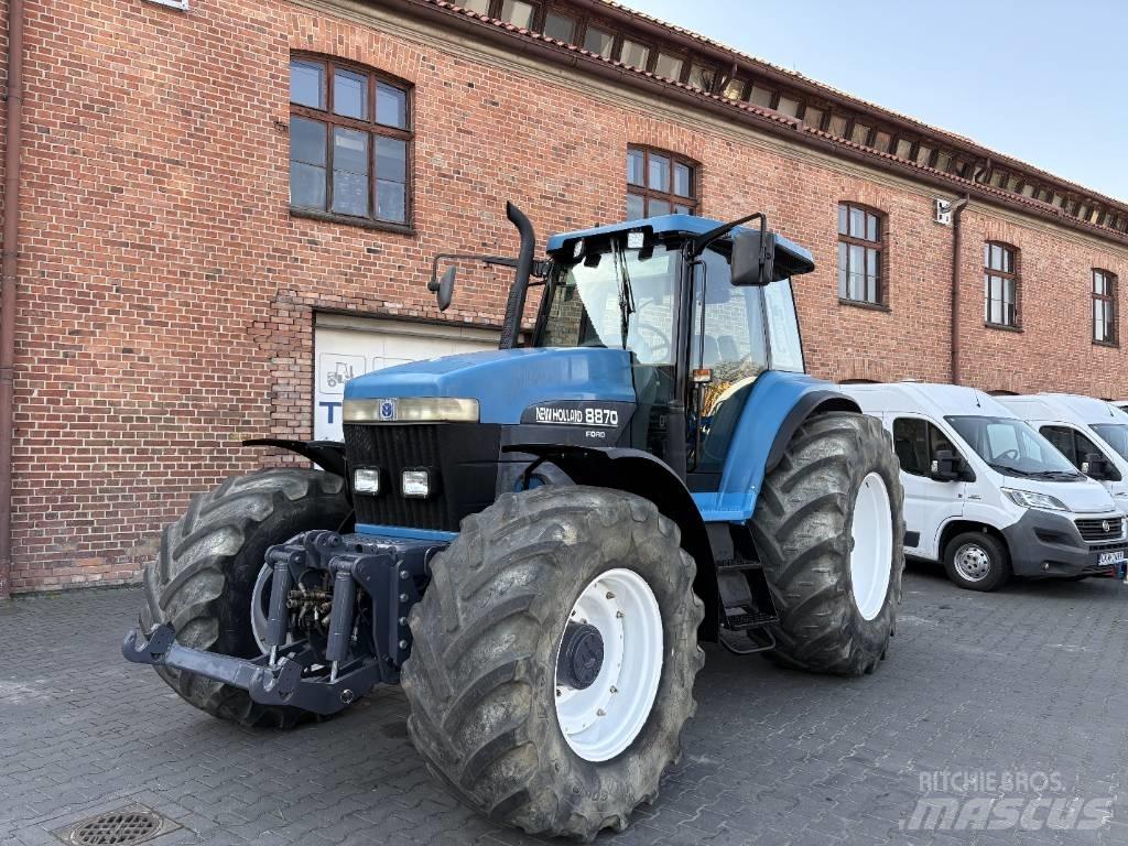 New Holland 8870 Traktory
