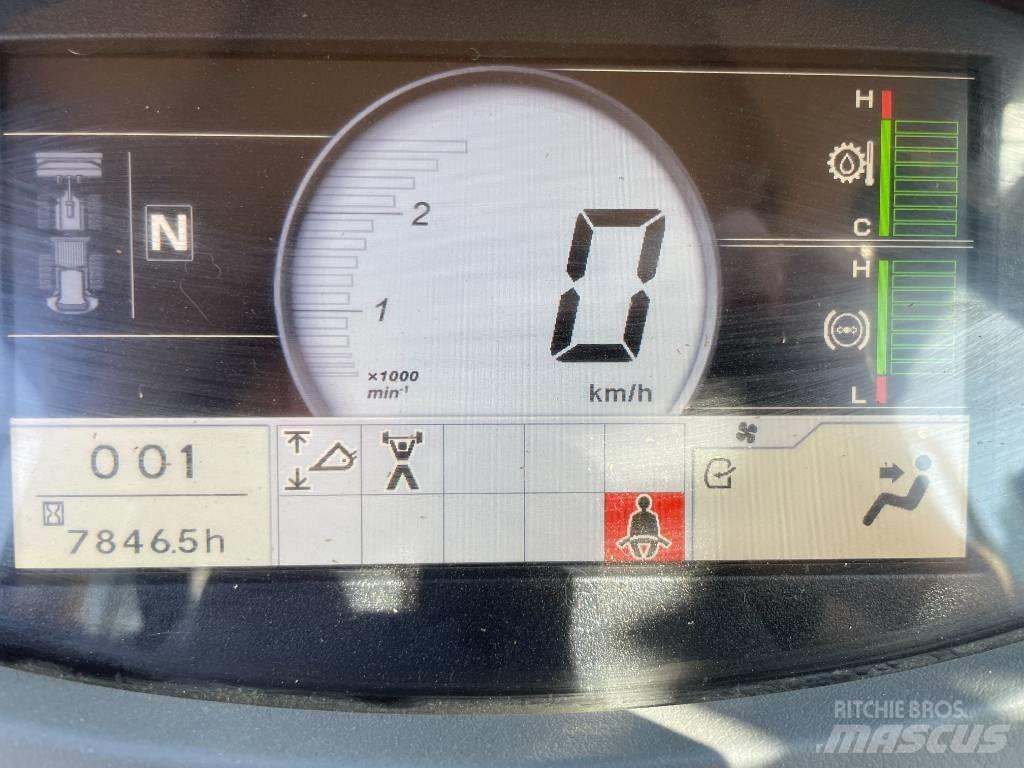 Hitachi ZW 550 - 6 Kolové nakladače