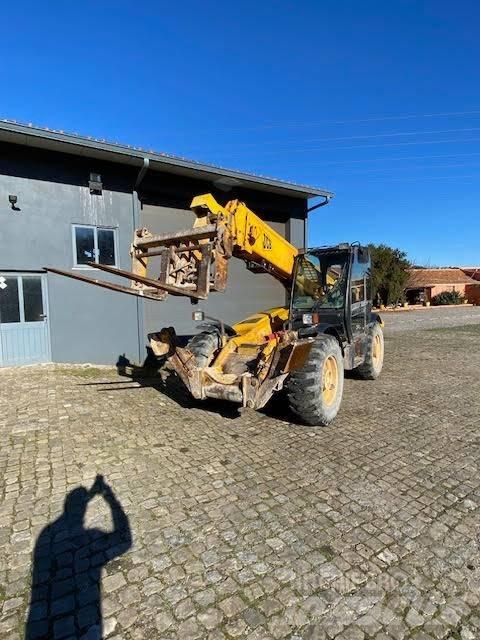 JCB 537-135 Teleskopické manipulátory