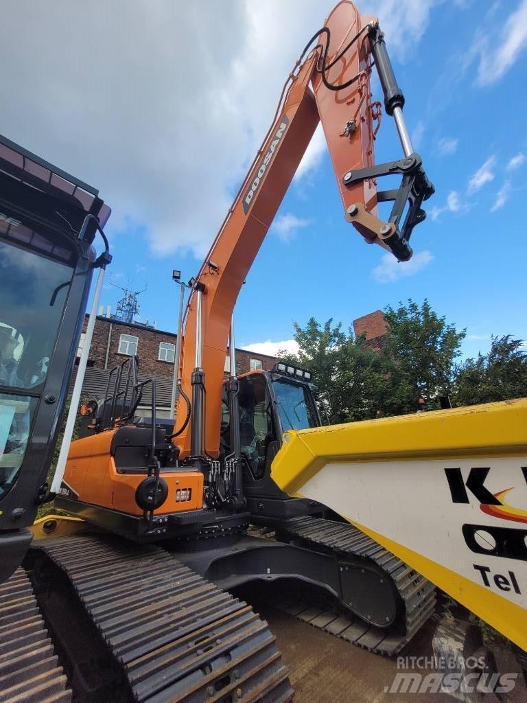 Doosan DX 210 LC-7 Pásová rýpadla