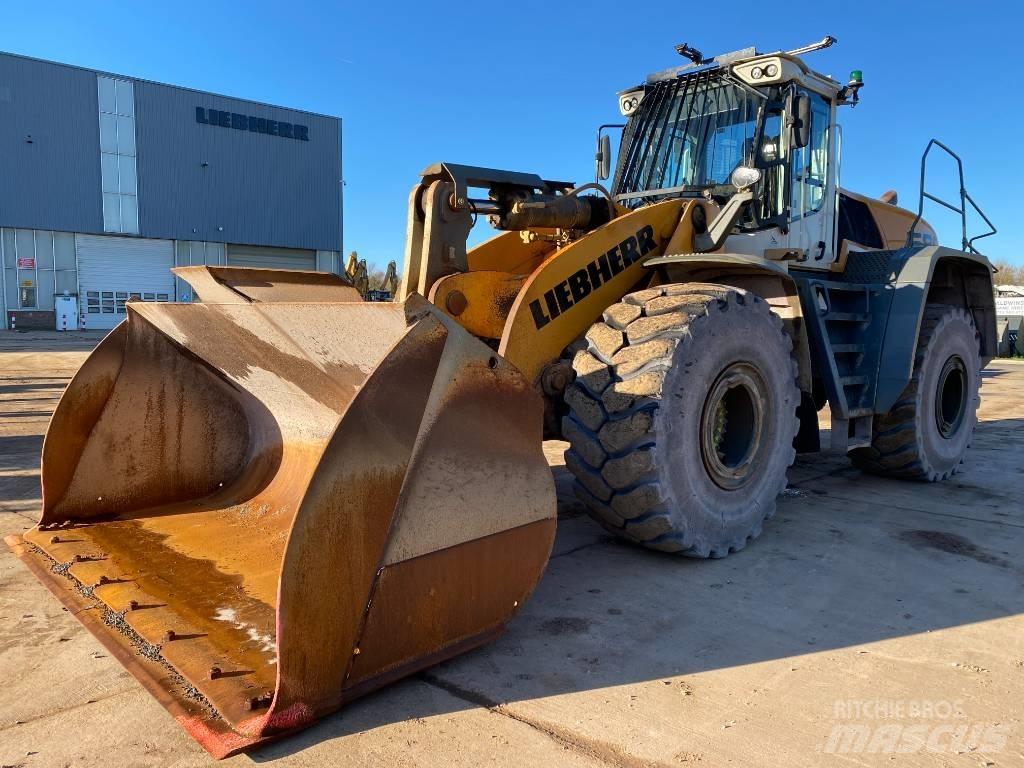 Liebherr L 586 Kolové nakladače