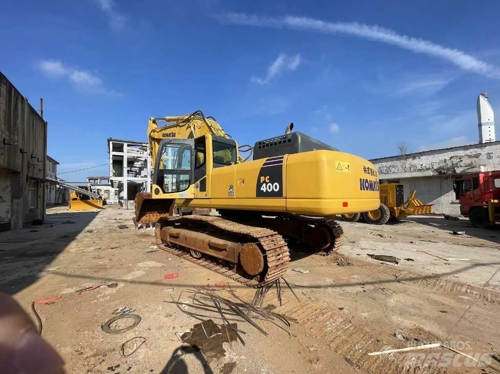 Komatsu PC 400-8 Pásová rýpadla