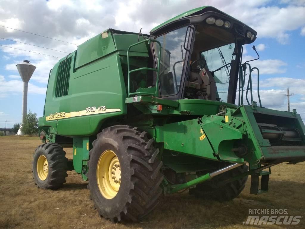 John Deere 9540 WTS Příslušenství a náhradní díly ke kombajnům