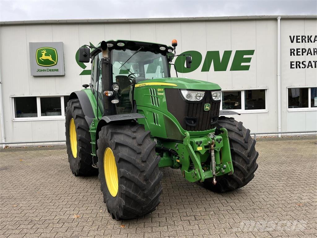 John Deere 6190R Traktory