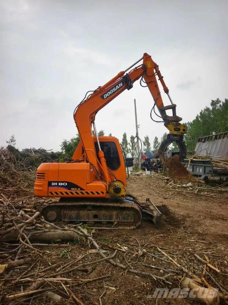 Doosan DH 80 Midi rýpadla 7t - 12t