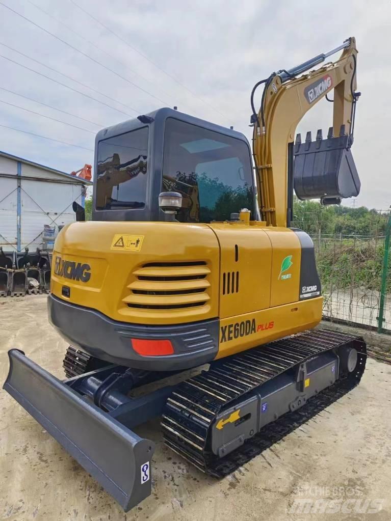 XCMG XE 60 DA Pásová rýpadla