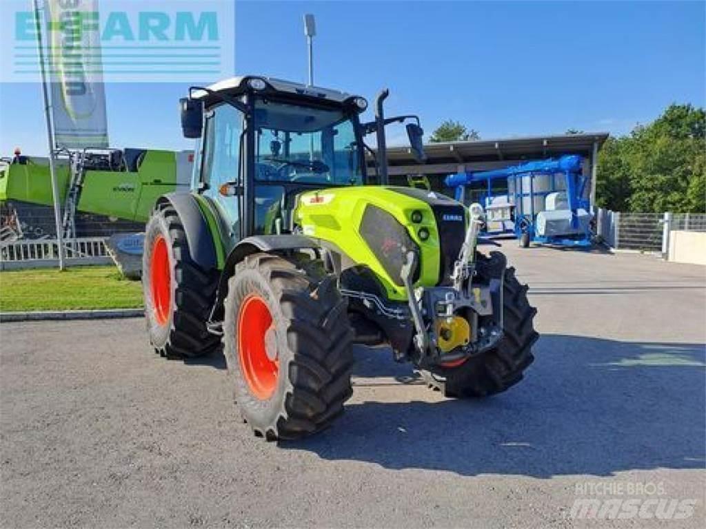 CLAAS axos 240 Traktory