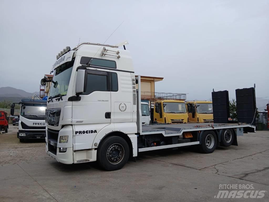 MAN TGX 26.560 Valník s navijákem