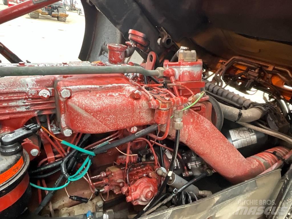 Iveco 135E 18 4X4 Skříňová nástavba
