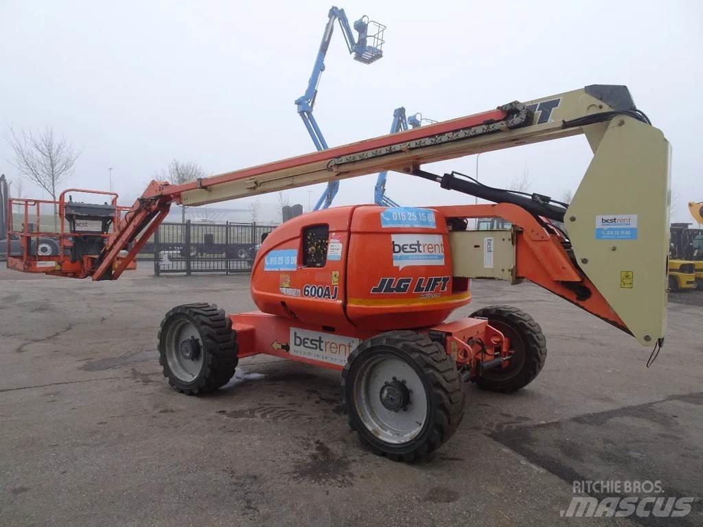 JLG 600AJ Kloubové plošiny