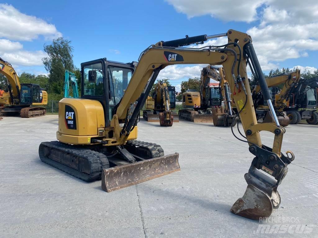 CAT 305 Mini rýpadla < 7t