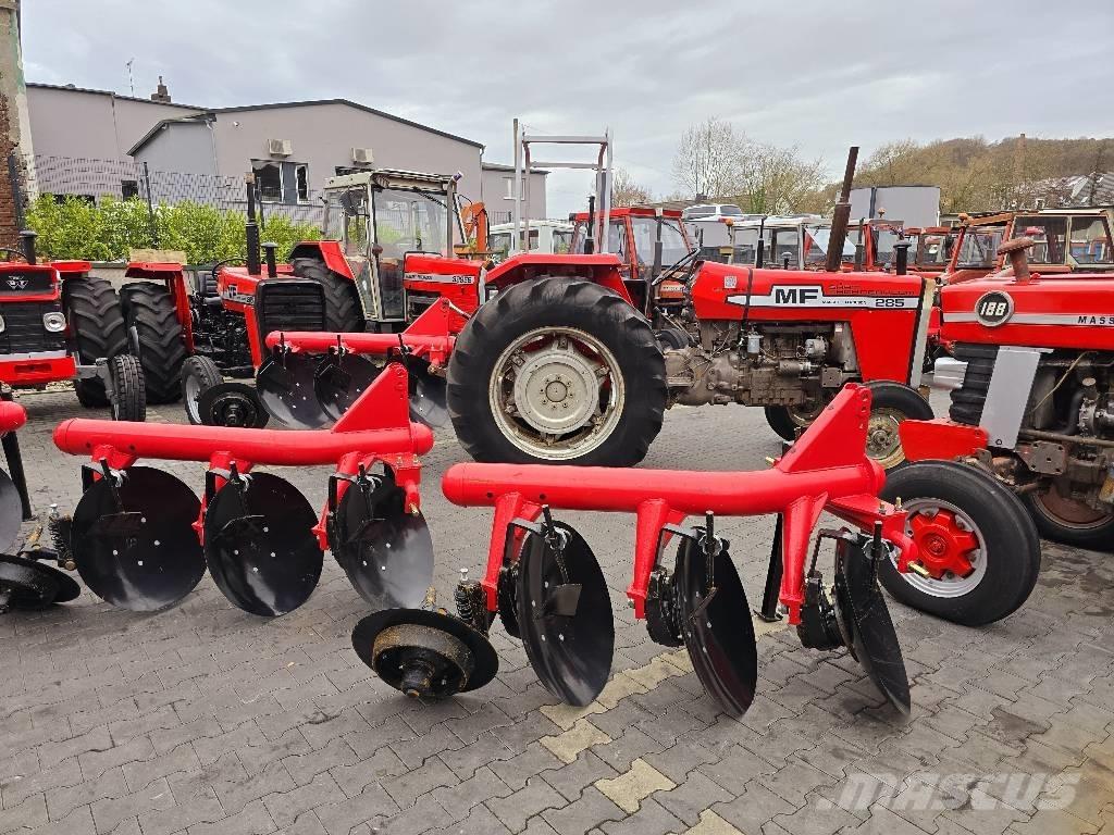 Massey Ferguson 165 Traktory