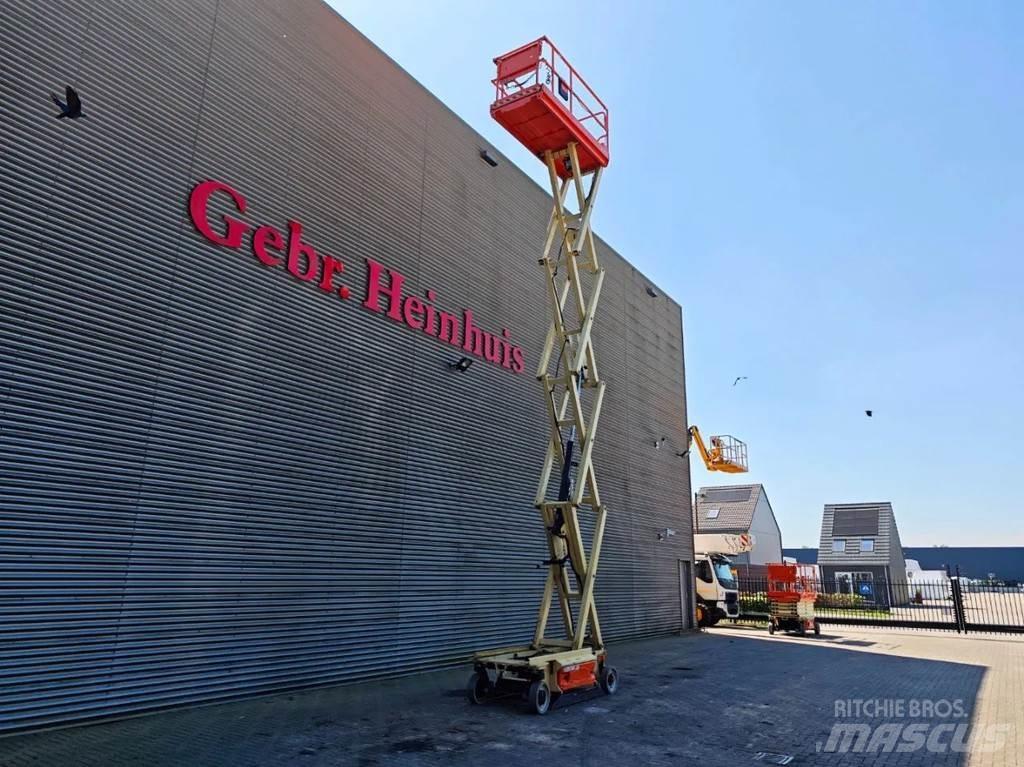 JLG 3246 ES Nůžková zvedací plošina