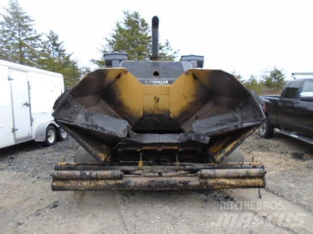 CAT AP 1055E Finišery