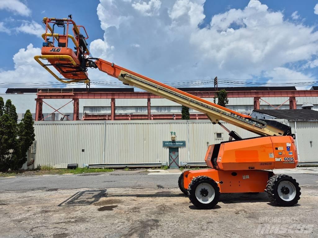 JLG 800 S Kloubové plošiny
