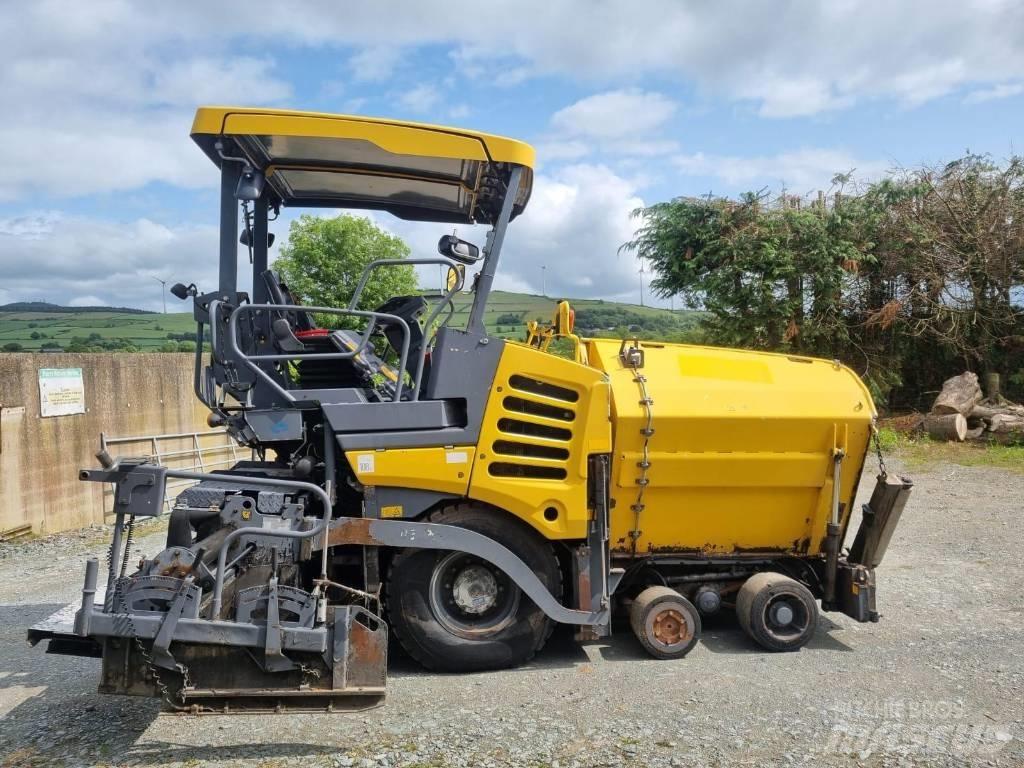 Vögele Super 1300-3i Finišery