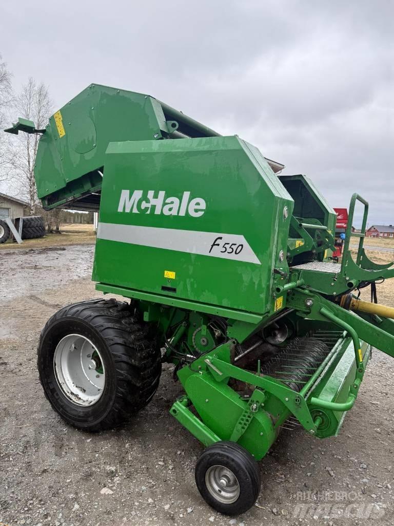 McHale F 550 Lis na válcové balíky