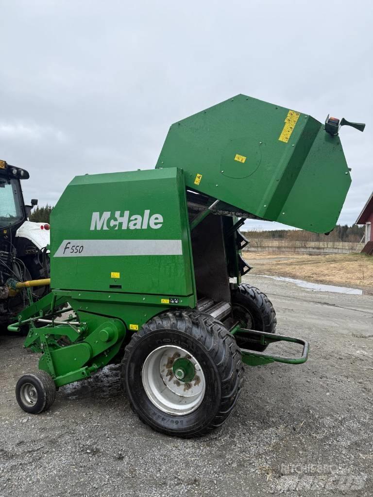 McHale F 550 Lis na válcové balíky