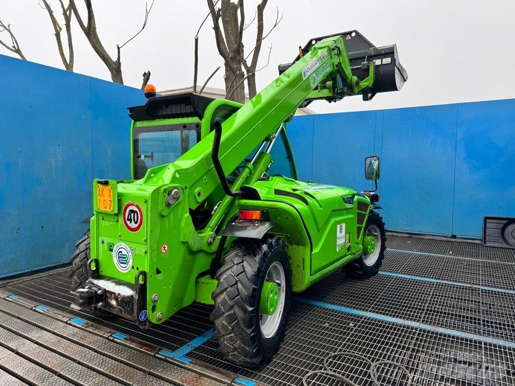 Merlo 27.6 PLUS Teleskopické manipulátory