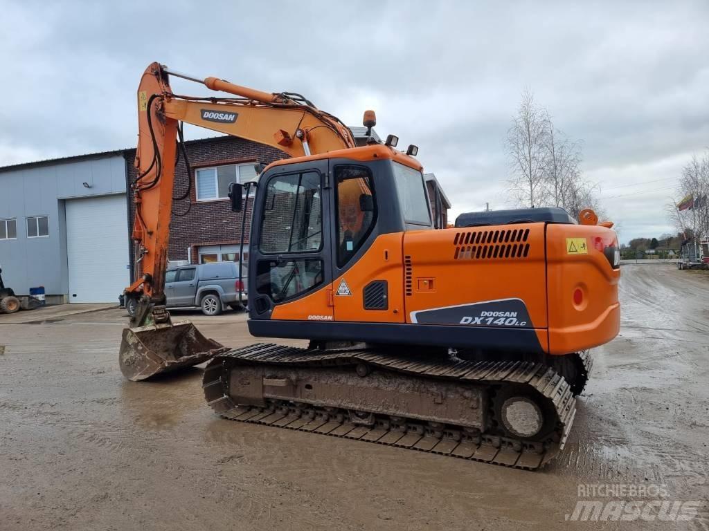 Doosan DX 140 LC Pásová rýpadla