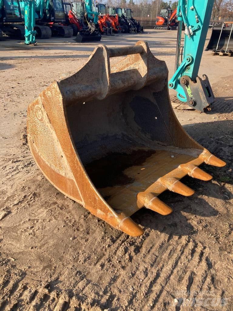 Kobelco SK 210 LC-10 Pásová rýpadla