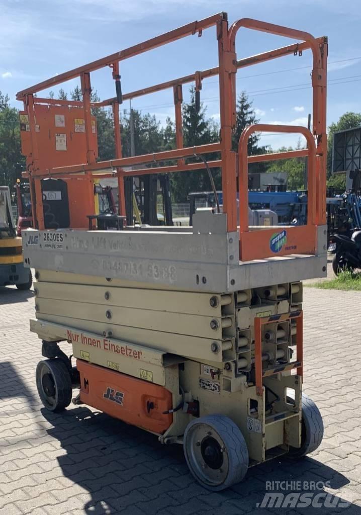 JLG 2630 ES Nůžková zvedací plošina