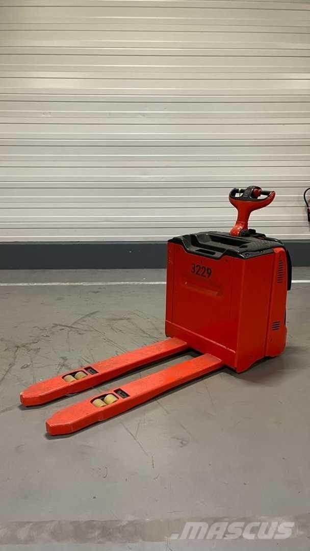Linde T20AP Samohybné vozíky