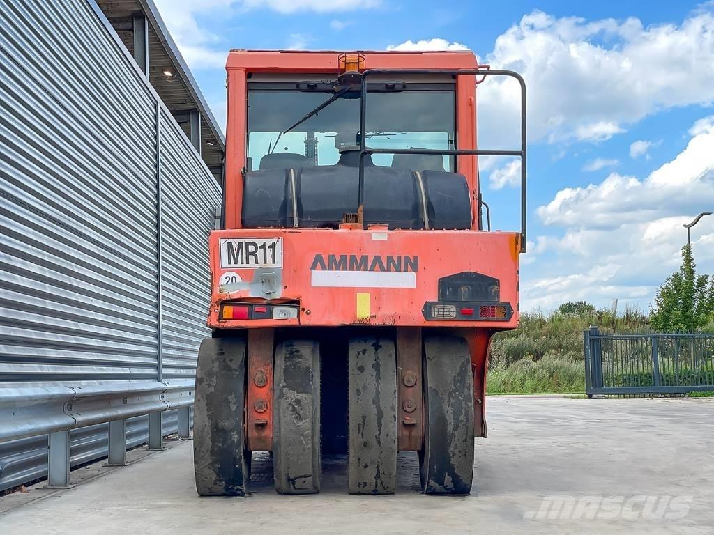 Ammann AP 240 Pneumatikové válce