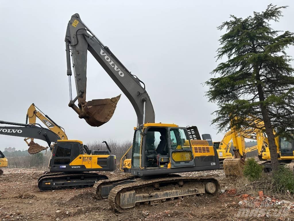 Volvo EC210D Pásová rýpadla