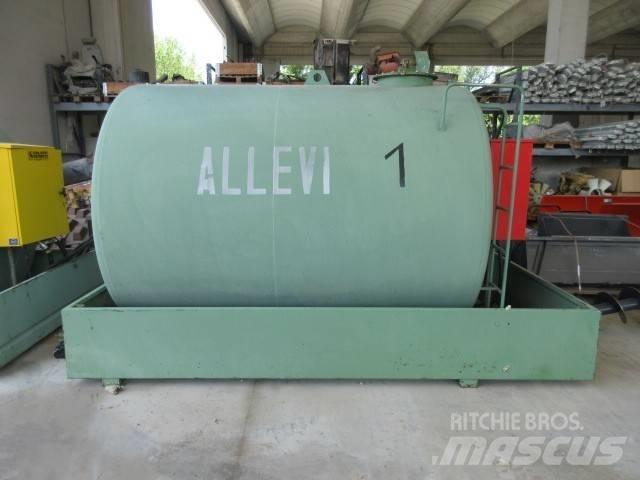  ALLEVI CD60 Nádrže na palivo a aditiva