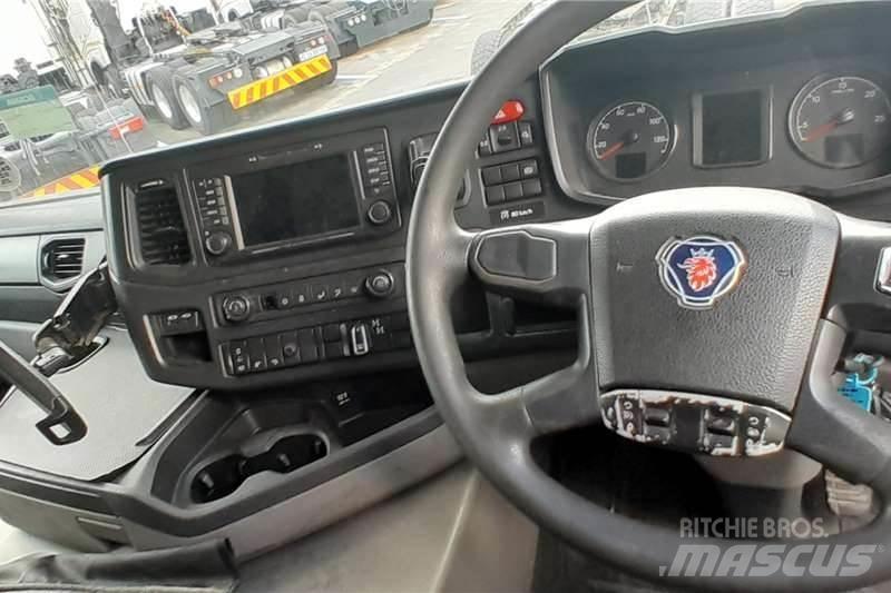 Scania G460 Další