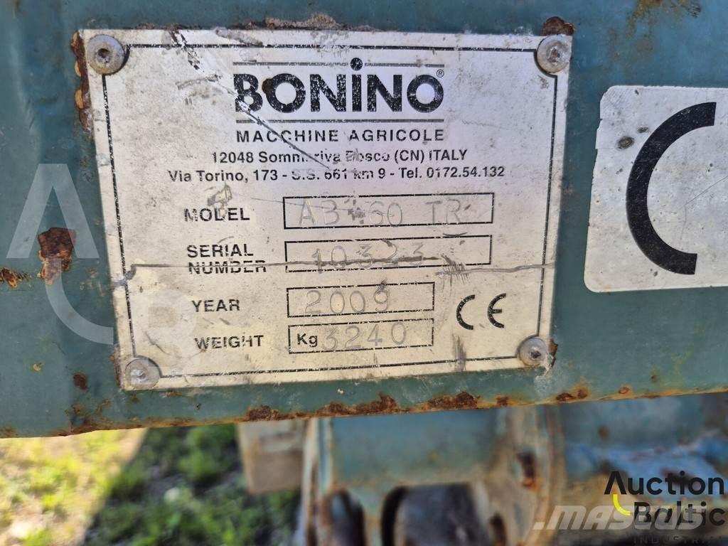  Onbekend Bonino Samojízdné sekačky