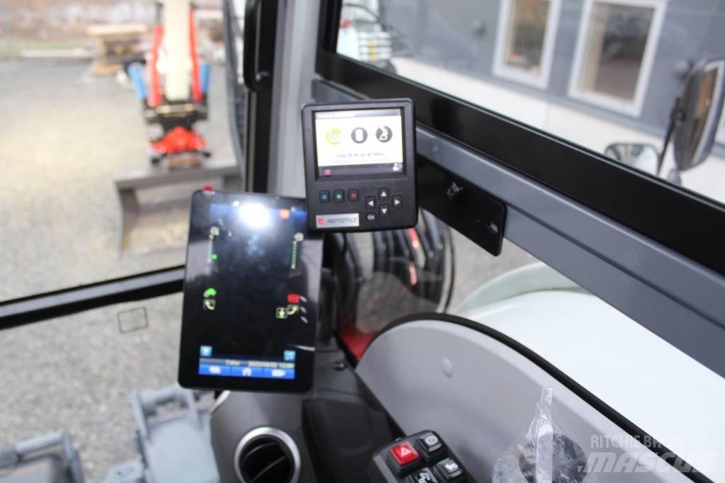 Takeuchi TB395W Kolová rýpadla