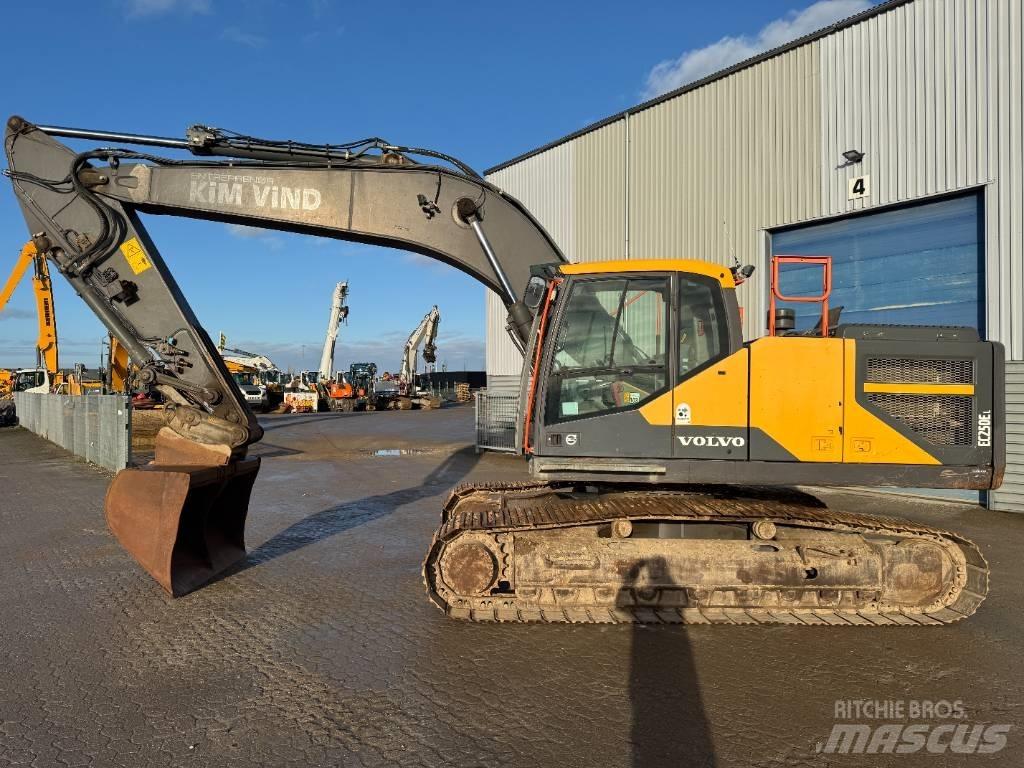 Volvo EC 250 EL Pásová rýpadla