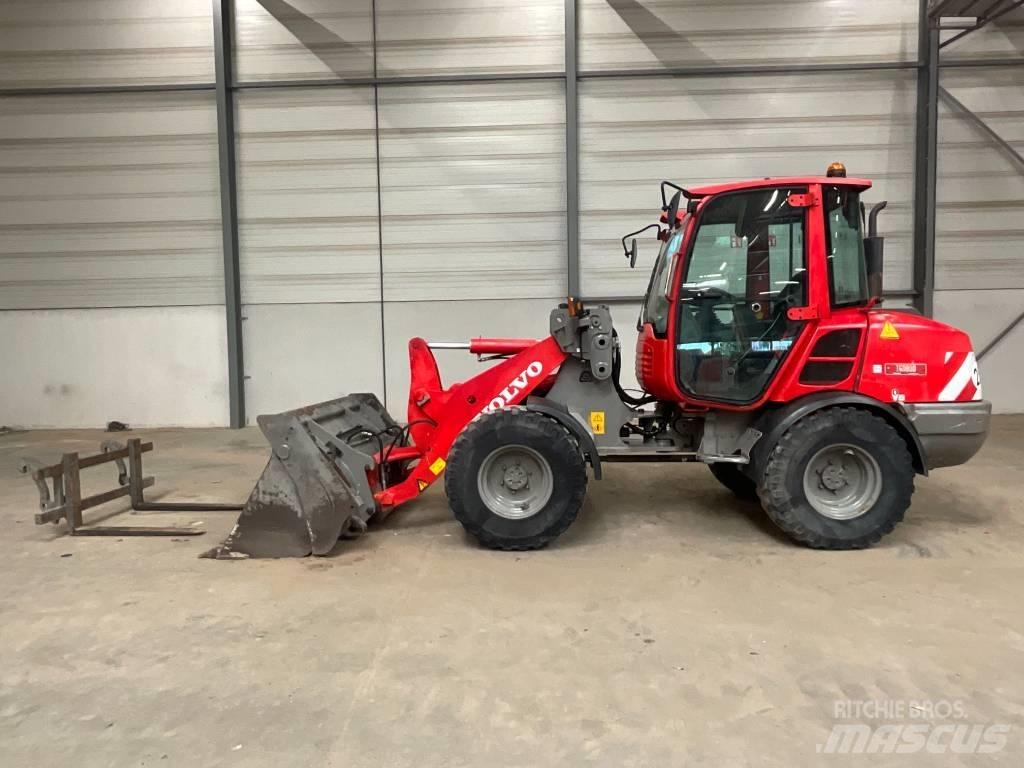Volvo L 25 F Kolové nakladače