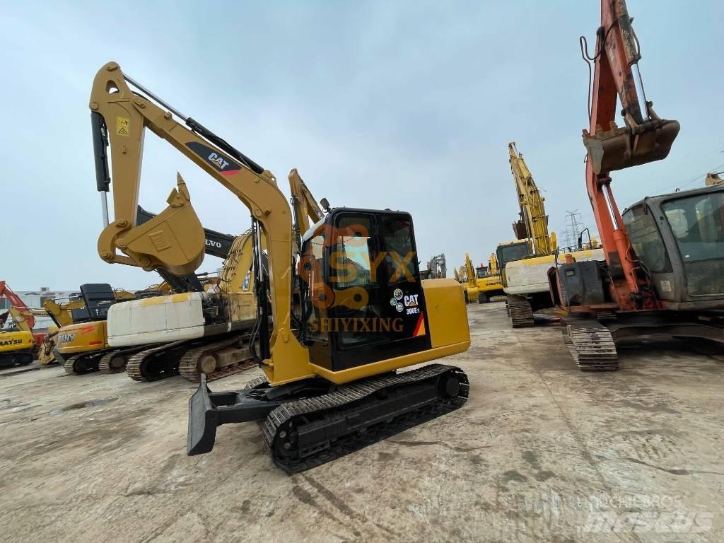 CAT 306 E Mini rýpadla < 7t