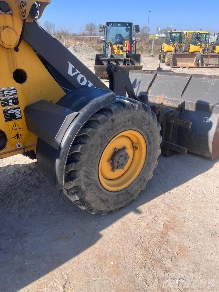 Volvo L20F  1415h Kolové nakladače