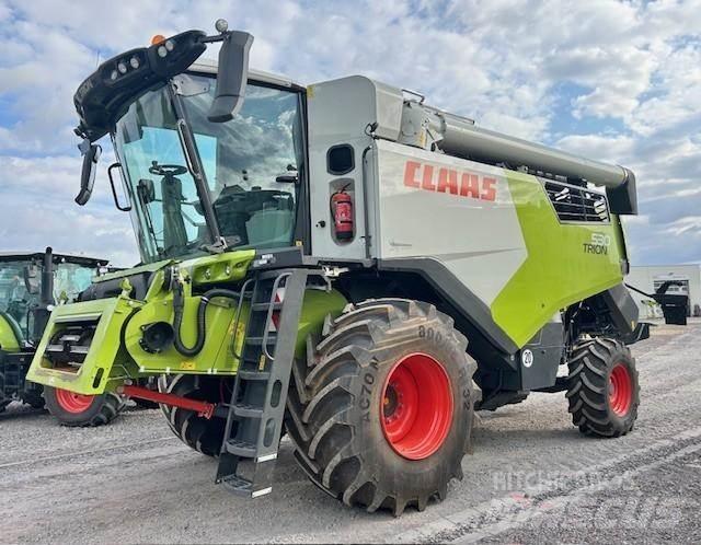 CLAAS TRION 530 Sklízecí mlátičky