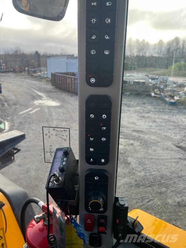 JCB 413K Pyöräkone Kolové nakladače