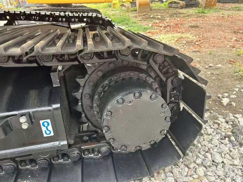 Hitachi ZX 200 Pásová rýpadla