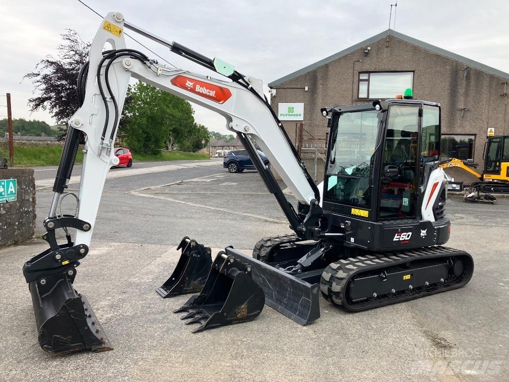 Bobcat E60 Mini rýpadla < 7t