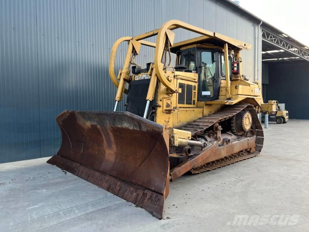 CAT D7H Pásové dozery